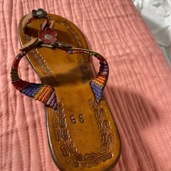 Size 8, Brown, Leather sandals with toe loop - Picture 7 of 12